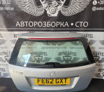 21343551 Кришка багажника задня ляда mercedes w204 c class